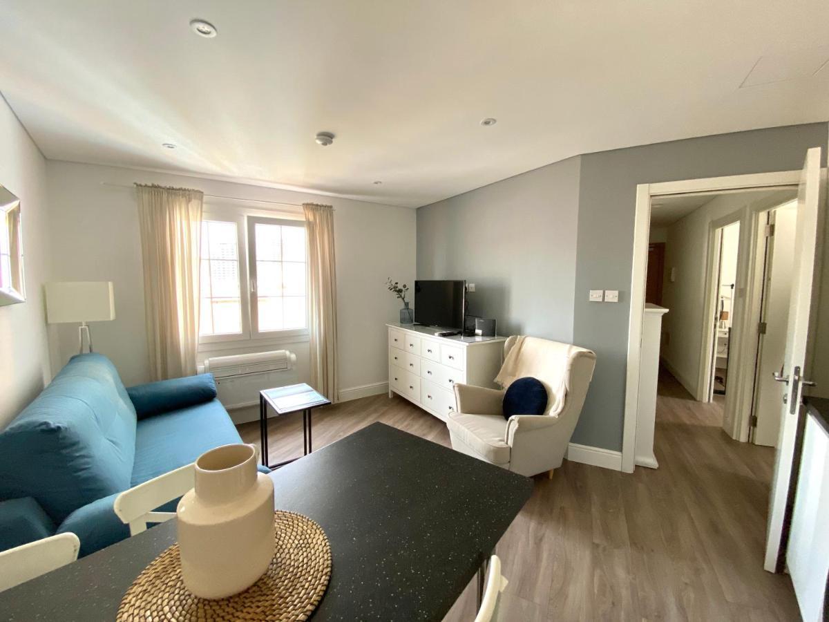 Deluxe City Centre Two Bedroom - Grand Central House Gibraltar Exteriér fotografie