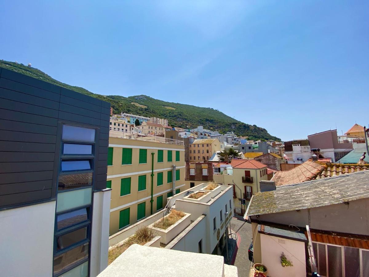Deluxe City Centre Two Bedroom - Grand Central House Gibraltar Exteriér fotografie