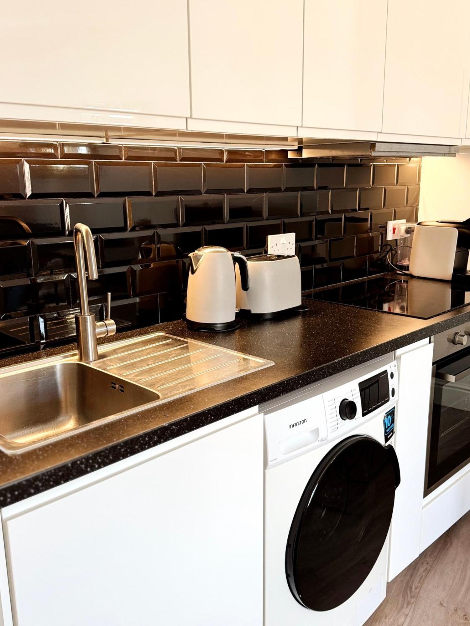Deluxe City Centre Two Bedroom - Grand Central House Gibraltar Exteriér fotografie